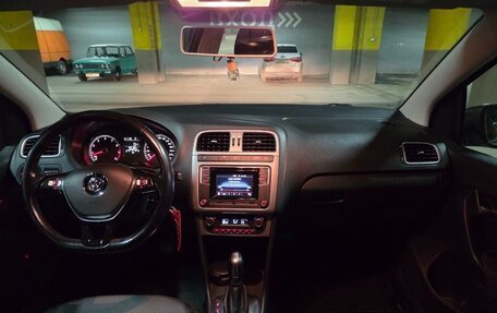 Volkswagen Polo VI (EU Market), 2016 год, 1 200 000 рублей, 16 фотография