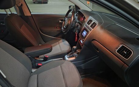 Volkswagen Polo VI (EU Market), 2016 год, 1 200 000 рублей, 19 фотография