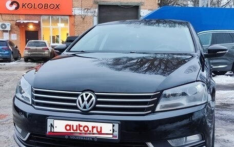 Volkswagen Passat B7, 2013 год, 1 000 000 рублей, 2 фотография