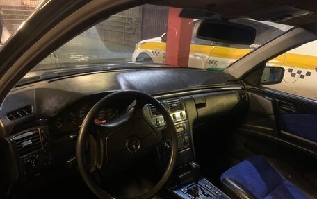 Mercedes-Benz E-Класс, 1999 год, 559 999 рублей, 13 фотография