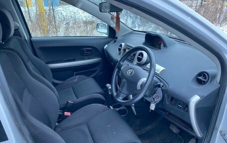 Toyota Ist II, 2003 год, 420 000 рублей, 6 фотография