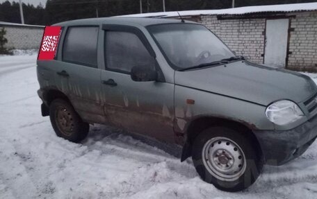 Chevrolet Niva I рестайлинг, 2007 год, 125 000 рублей, 2 фотография
