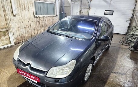 Citroen C5 I рестайлинг, 2005 год, 270 000 рублей, 2 фотография