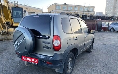 Chevrolet Niva I рестайлинг, 2011 год, 355 000 рублей, 5 фотография
