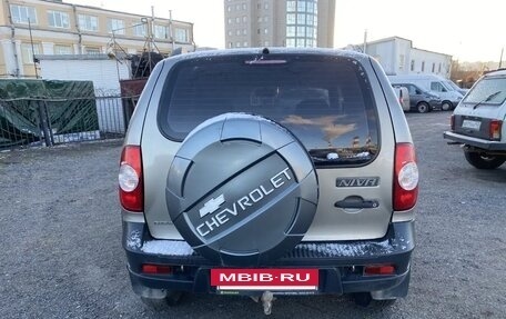 Chevrolet Niva I рестайлинг, 2011 год, 355 000 рублей, 6 фотография