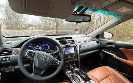 Toyota Camry, 2016 год, 1 650 000 рублей, 11 фотография