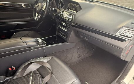 Mercedes-Benz E-Класс, 2014 год, 1 690 000 рублей, 14 фотография