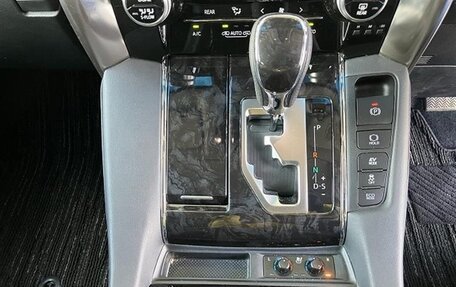 Toyota Alphard III, 2021 год, 5 800 000 рублей, 15 фотография