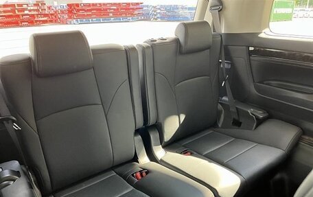 Toyota Alphard III, 2021 год, 5 800 000 рублей, 8 фотография