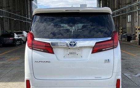 Toyota Alphard III, 2021 год, 5 800 000 рублей, 5 фотография