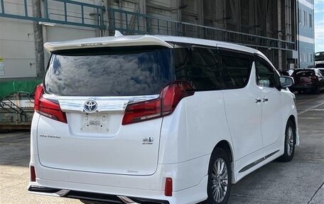 Toyota Alphard III, 2021 год, 5 800 000 рублей, 4 фотография