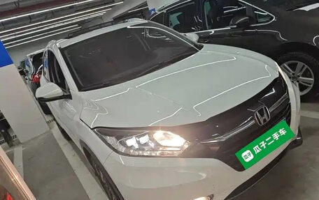 Honda Vezel, 2015 год, 1 535 069 рублей, 3 фотография