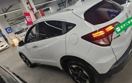 Honda Vezel, 2015 год, 1 535 069 рублей, 6 фотография