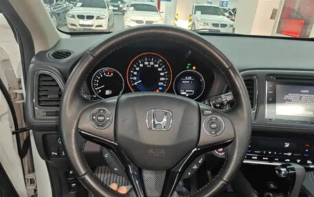 Honda Vezel, 2015 год, 1 535 069 рублей, 10 фотография