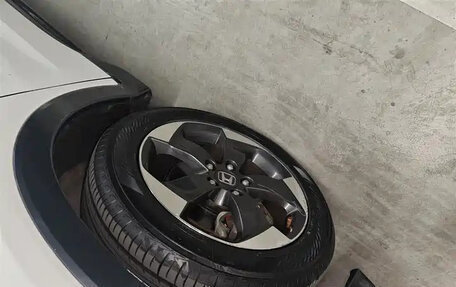 Honda Vezel, 2015 год, 1 535 069 рублей, 20 фотография