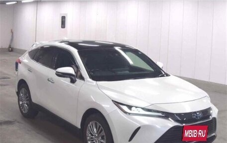 Toyota Harrier, 2021 год, 5 500 000 рублей, 7 фотография