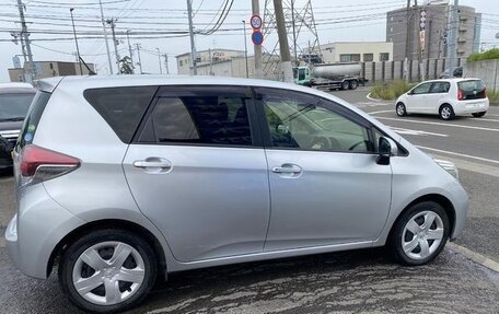 Toyota Ractis II, 2014 год, 880 000 рублей, 3 фотография