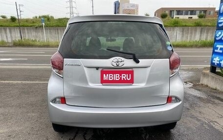 Toyota Ractis II, 2014 год, 880 000 рублей, 6 фотография