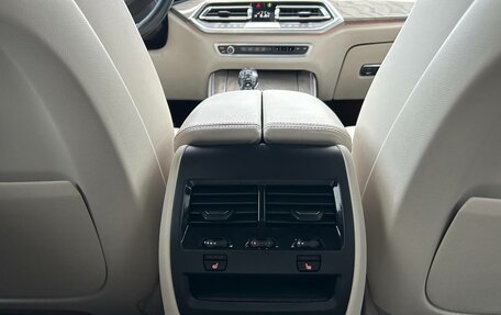 BMW X5, 2021 год, 5 800 000 рублей, 12 фотография