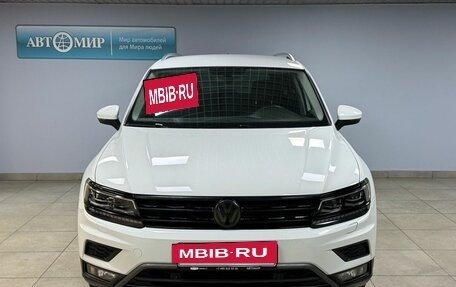 Volkswagen Tiguan II, 2017 год, 2 650 000 рублей, 2 фотография