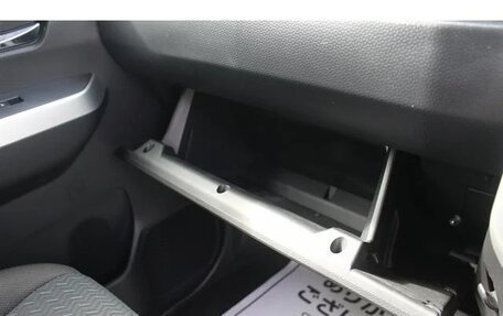 Toyota Roomy I, 2021 год, 1 171 069 рублей, 38 фотография