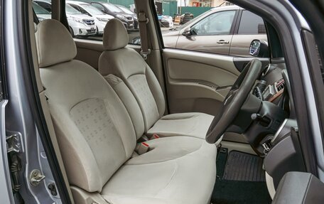 Mitsubishi Colt VI рестайлинг, 2002 год, 380 000 рублей, 10 фотография