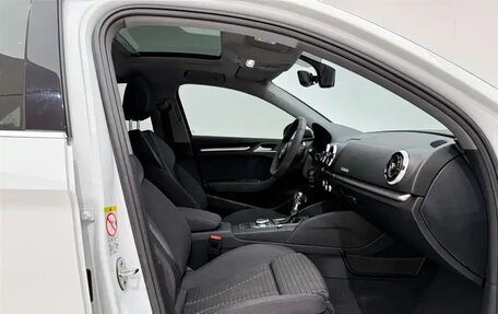 Audi A3, 2018 год, 1 550 000 рублей, 18 фотография