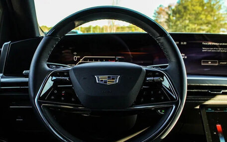 Cadillac Escalade V, 2025 год, 15 808 000 рублей, 15 фотография