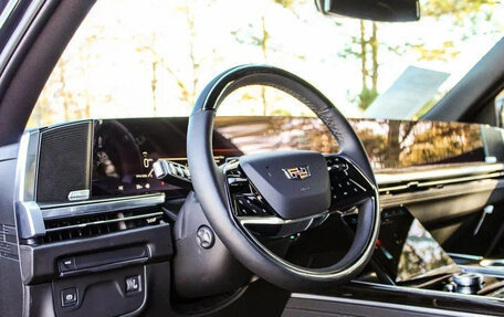 Cadillac Escalade V, 2025 год, 15 808 000 рублей, 11 фотография