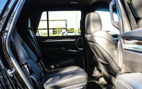 Cadillac Escalade V, 2025 год, 15 808 000 рублей, 14 фотография