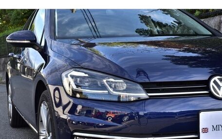 Volkswagen Golf VII, 2017 год, 1 210 111 рублей, 2 фотография