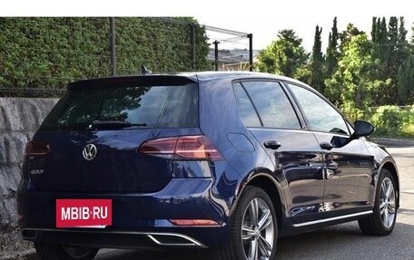 Volkswagen Golf VII, 2017 год, 1 210 111 рублей, 6 фотография