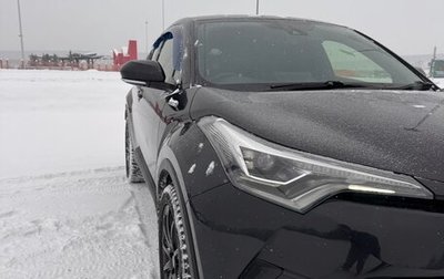 Toyota C-HR I рестайлинг, 2018 год, 2 300 000 рублей, 1 фотография