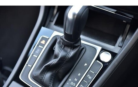 Volkswagen Golf VII, 2017 год, 1 210 111 рублей, 25 фотография