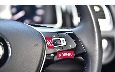 Volkswagen Golf VII, 2017 год, 1 210 111 рублей, 26 фотография