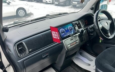 Honda Stepwgn II рестайлинг, 2003 год, 959 000 рублей, 13 фотография