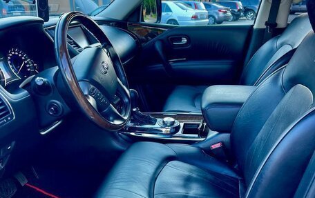 Infiniti QX56, 2013 год, 2 299 000 рублей, 10 фотография