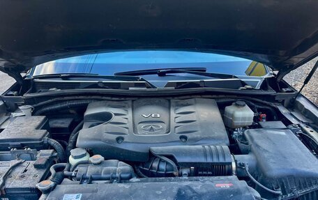 Infiniti QX56, 2013 год, 2 299 000 рублей, 15 фотография