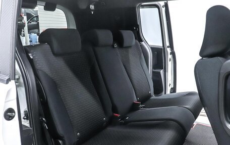 Honda Freed I, 2013 год, 1 249 000 рублей, 18 фотография