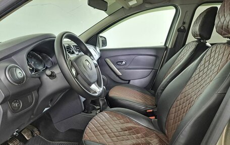 Renault Sandero II рестайлинг, 2016 год, 859 000 рублей, 20 фотография