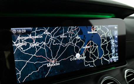 Mercedes-Benz E-Класс, 2019 год, 3 675 000 рублей, 17 фотография