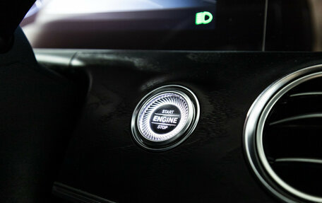 Mercedes-Benz E-Класс, 2019 год, 3 675 000 рублей, 24 фотография