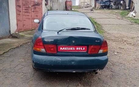 Mitsubishi Carisma I, 1996 год, 185 000 рублей, 3 фотография