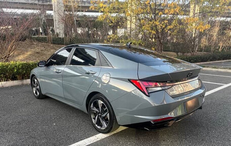 Hyundai Elantra, 2022 год, 1 690 000 рублей, 6 фотография