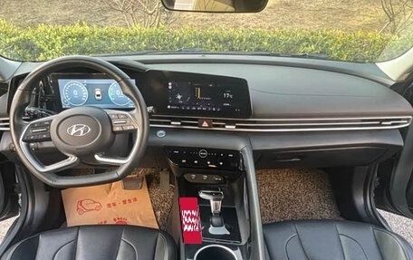 Hyundai Elantra, 2022 год, 1 690 000 рублей, 9 фотография