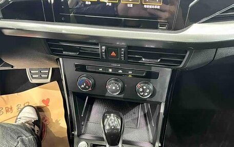 Volkswagen Passat B8 рестайлинг, 2022 год, 2 300 050 рублей, 12 фотография