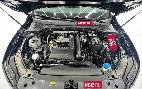 Volkswagen Passat B8 рестайлинг, 2022 год, 2 300 050 рублей, 15 фотография