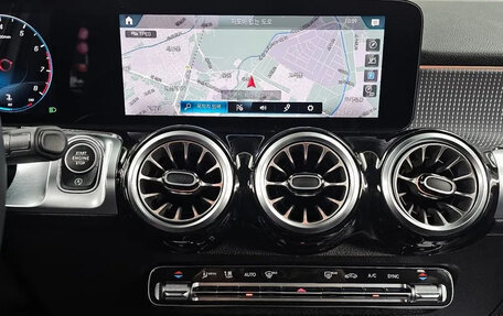 Mercedes-Benz GLB, 2021 год, 2 900 006 рублей, 10 фотография