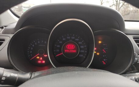 KIA Rio III рестайлинг, 2013 год, 830 000 рублей, 4 фотография