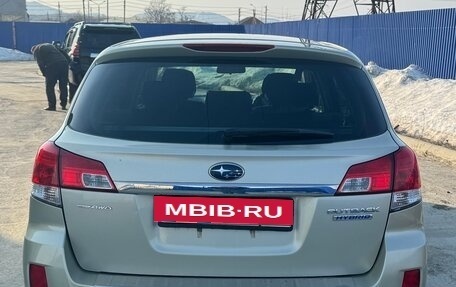 Subaru Outback IV рестайлинг, 2009 год, 950 000 рублей, 2 фотография